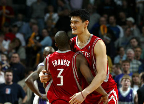 足球比赛中 足球比赛中