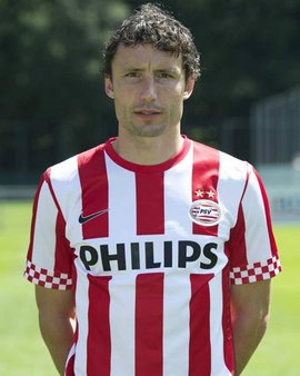 策略趋向稳 策略趋向稳