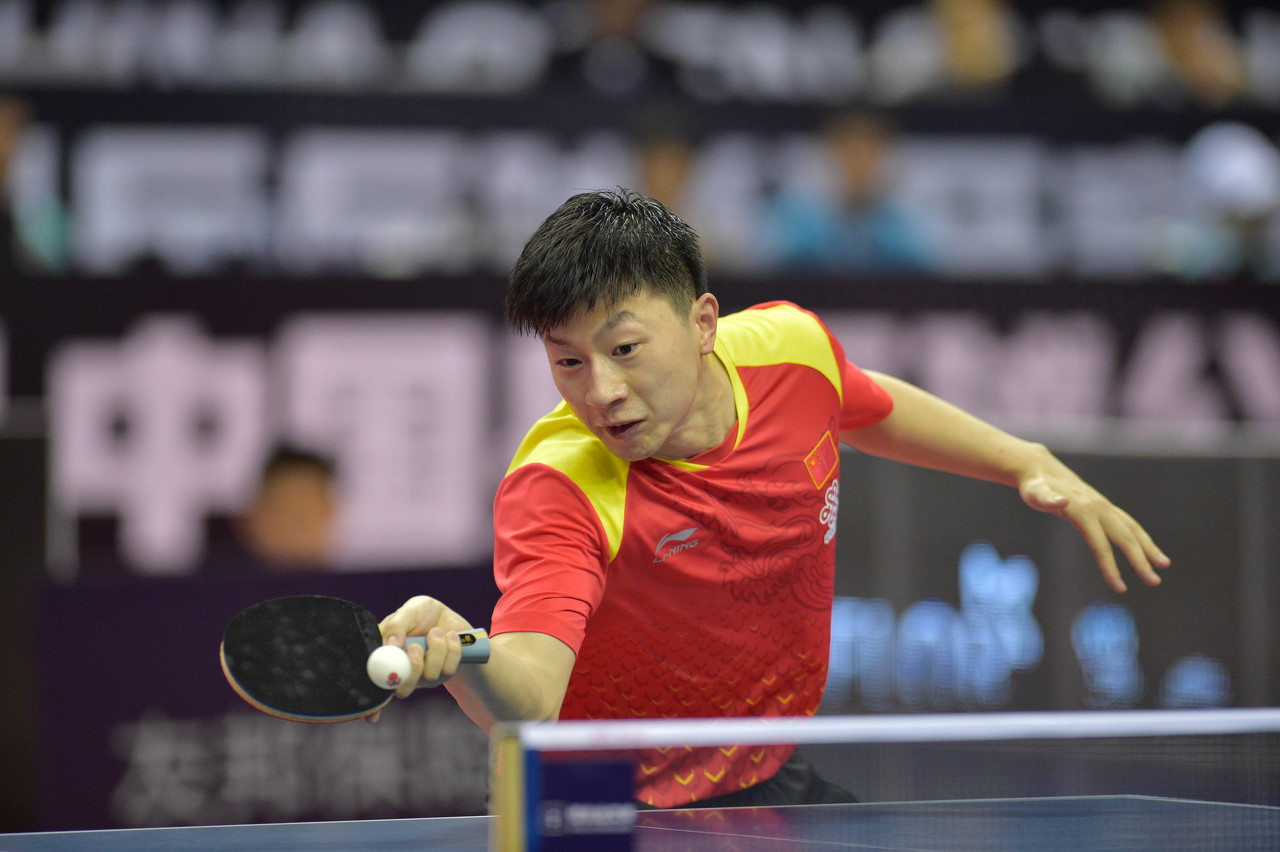 连续两届世 连续两届世