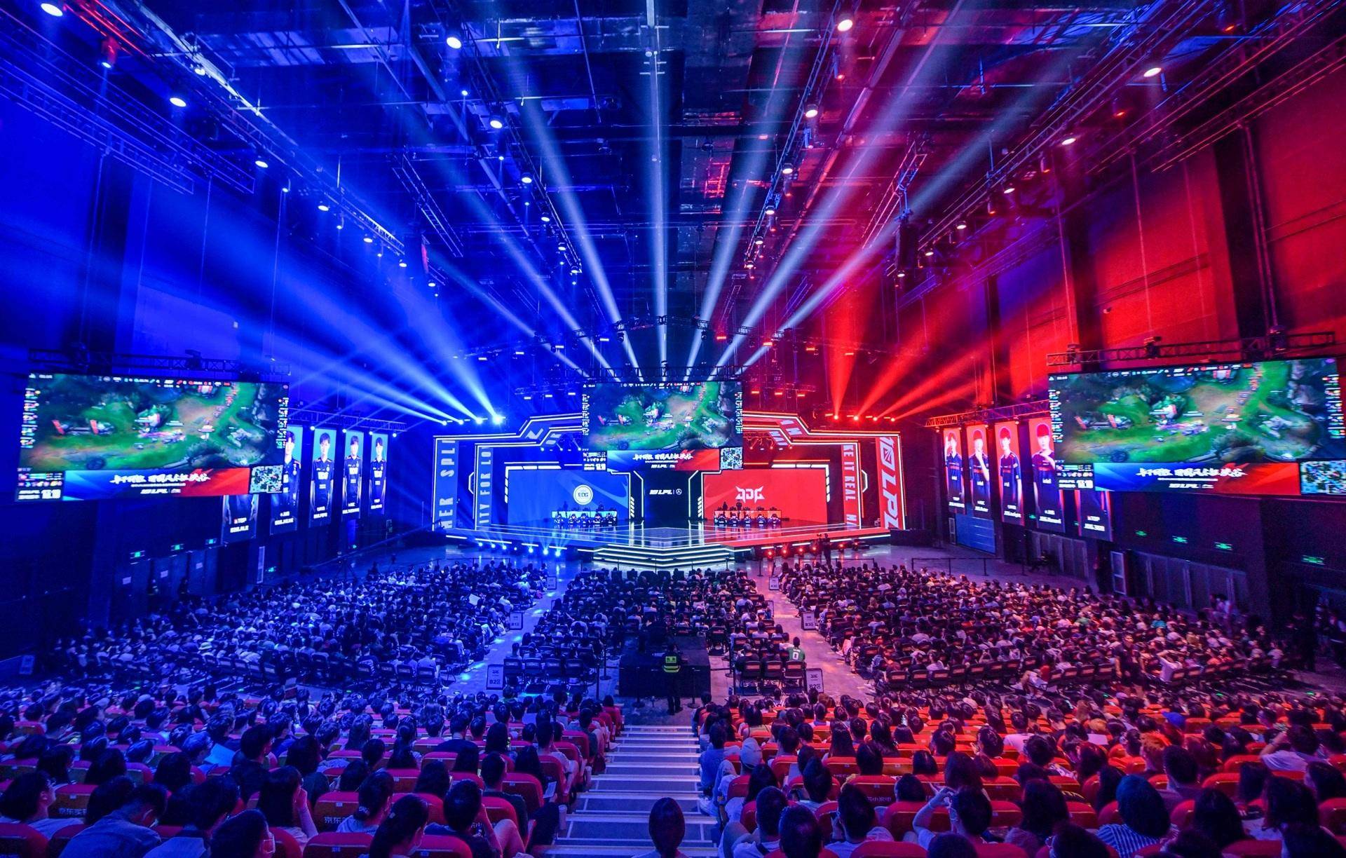 员无疑是一 员无疑是一