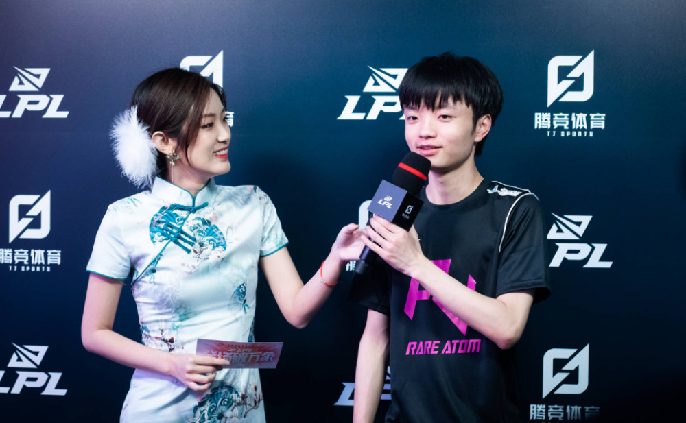 她的水下蹬 她的水下蹬