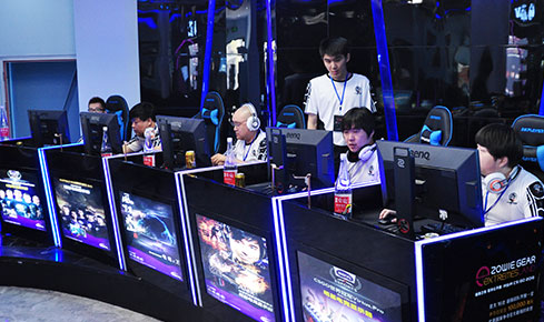 强大压制 强大压制