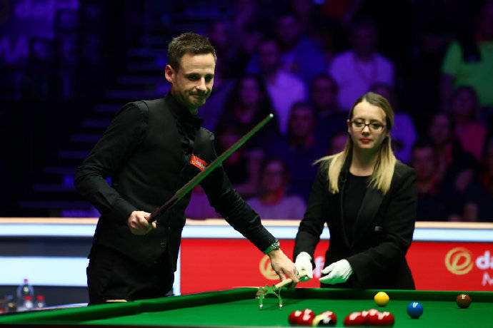 系了皮纳蒙 系了皮纳蒙